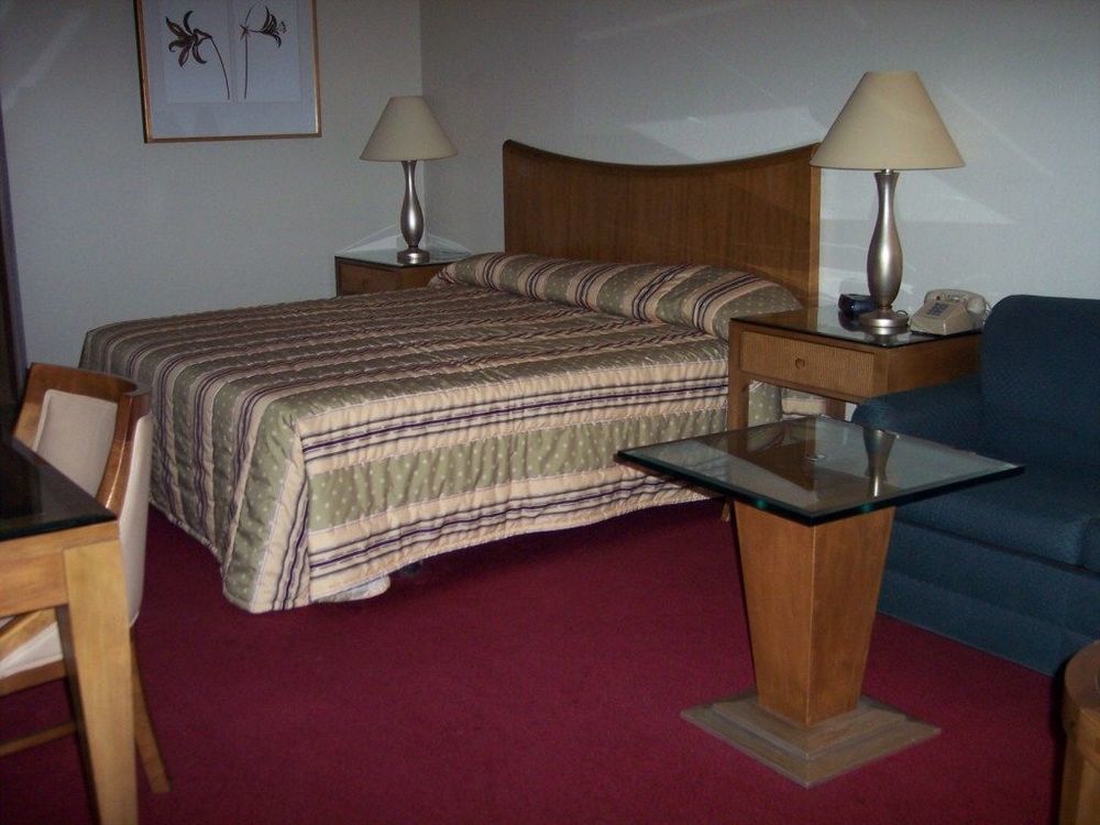Night Inn Sweet Springs Kamer foto