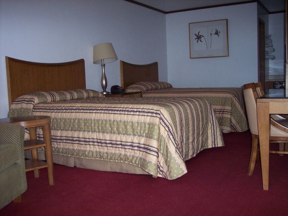 Night Inn Sweet Springs Kamer foto