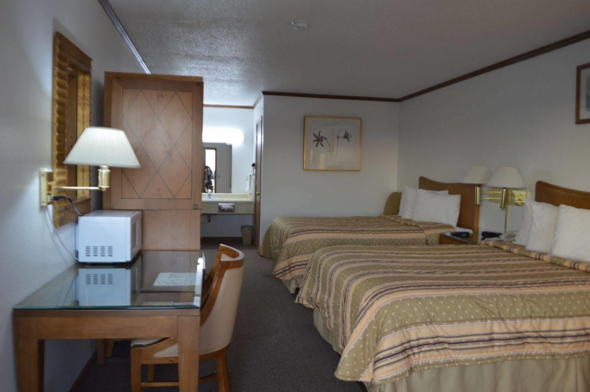 Night Inn Sweet Springs Buitenkant foto